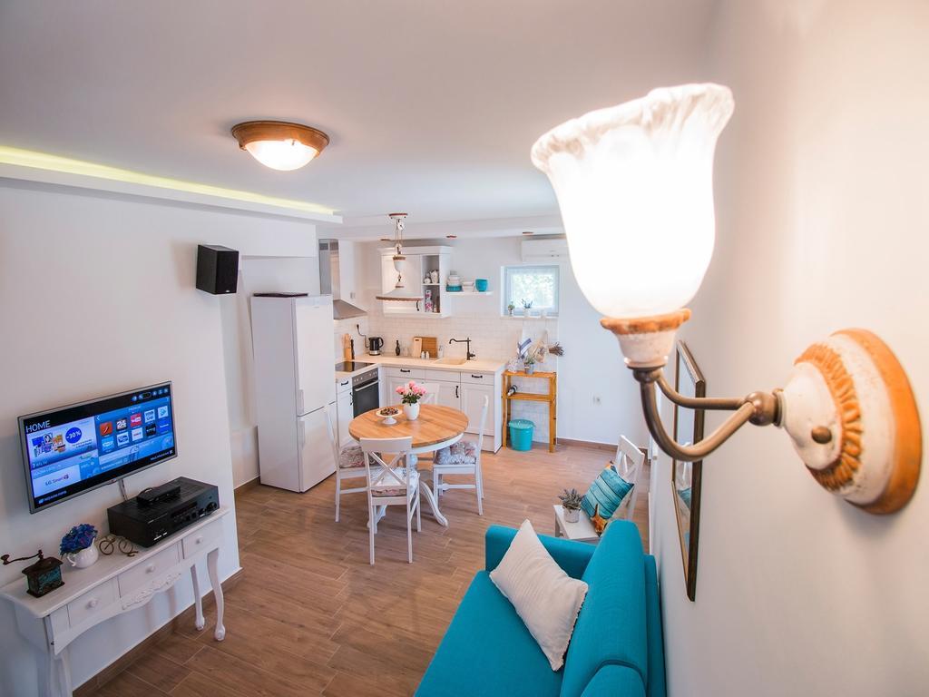 Holiday Home Lukica ปริฟลากา ห้อง รูปภาพ